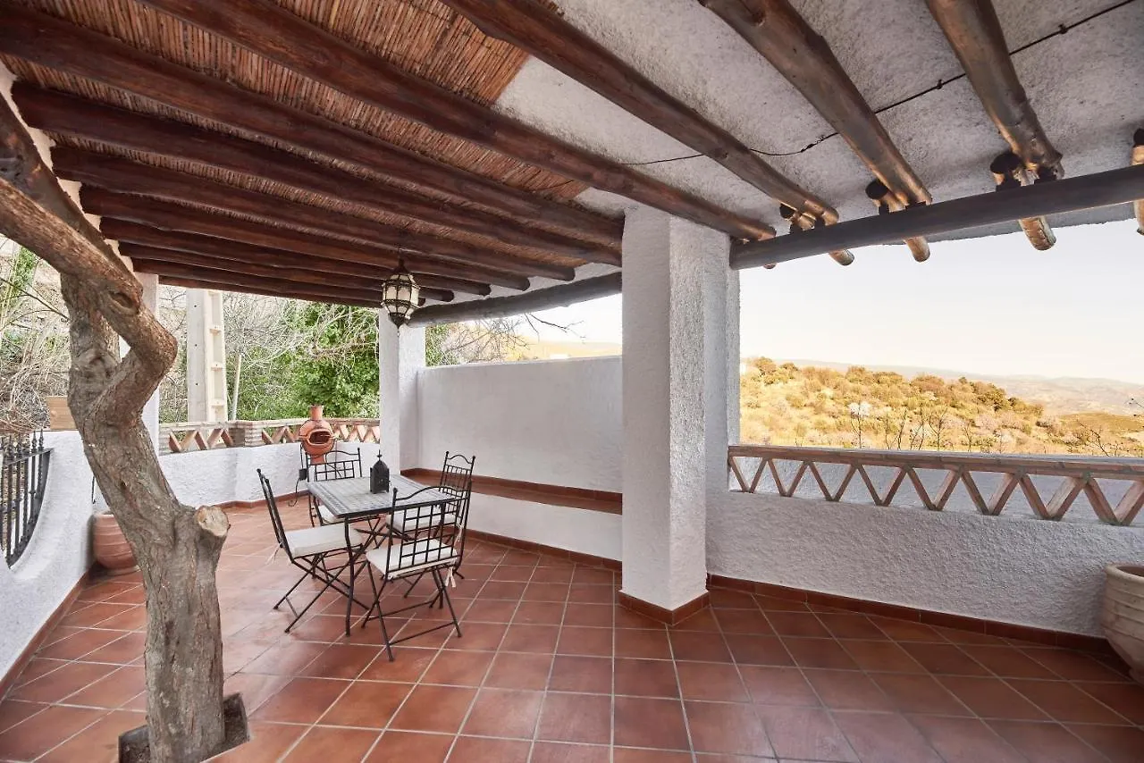 Apartamento La Almunia De La Alpujarra Yegen 0*,  España